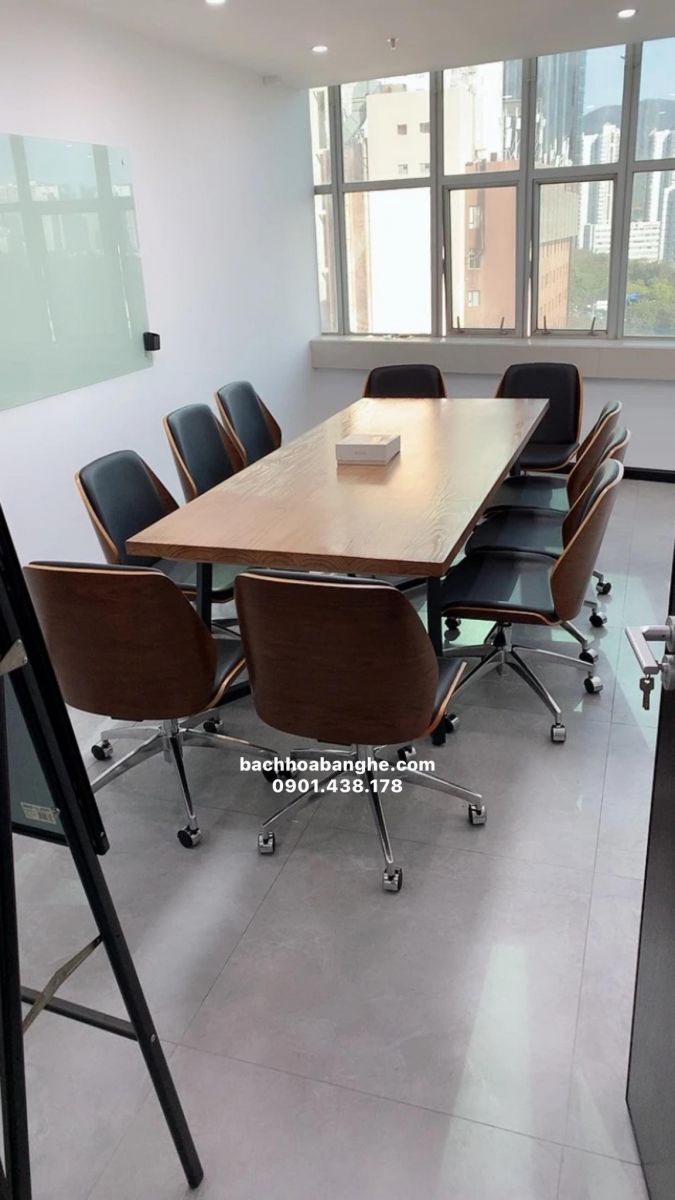 Ghế xoay văn phòng lưng ốp gỗ GH15